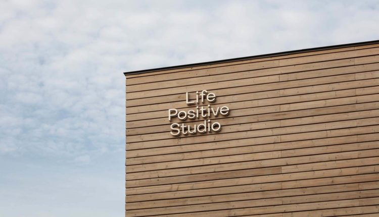 더 퍼스트 펭귄 T-FP LPS Life Positive Studio